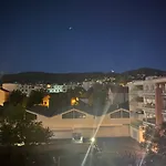T2 Avec Parking, Loggia, Vue Puy De Dome Apartment