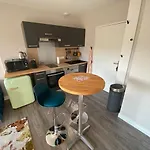 Apartment T2 Avec Parking, Loggia, Vue Puy De Dome