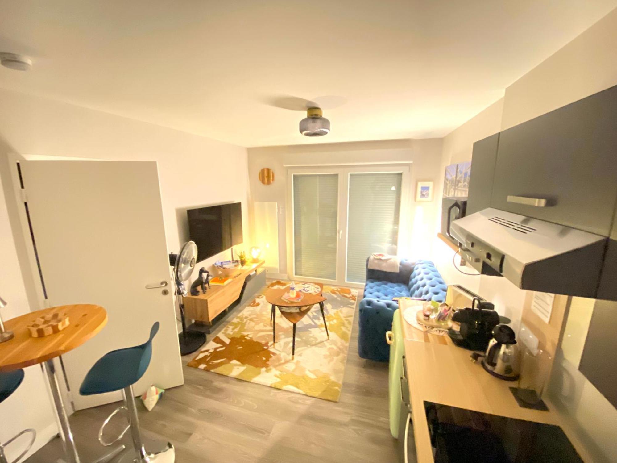T2 Avec Parking, Loggia, Vue Puy De Dome Appartement *